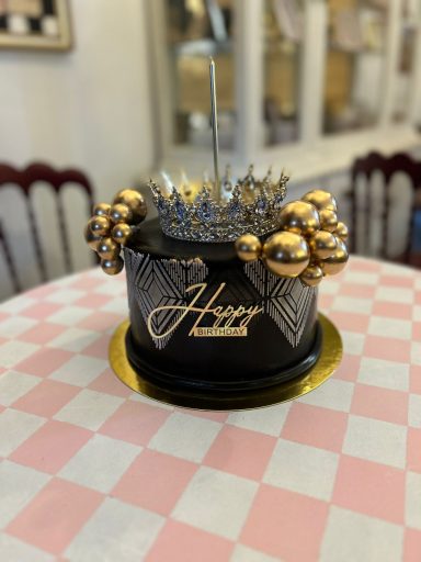 Tarta para nuestra querida actriz Luna Fulgencio.